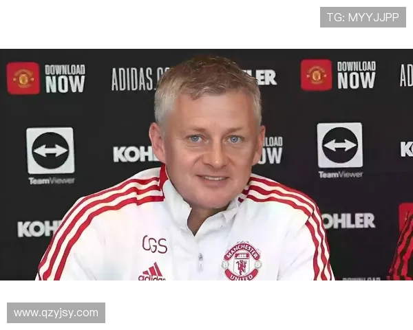 足球明星全景大视野：揭秘全球足坛顶尖球员的传奇人生与成就